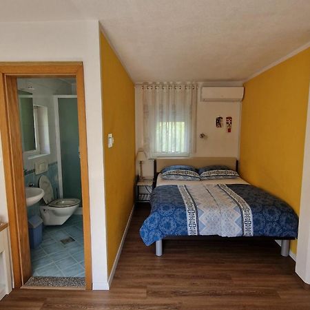 Rooms Jurca Postojna Exterior photo